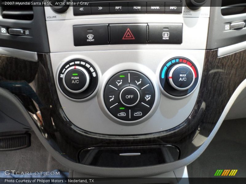 Arctic White / Gray 2007 Hyundai Santa Fe SE