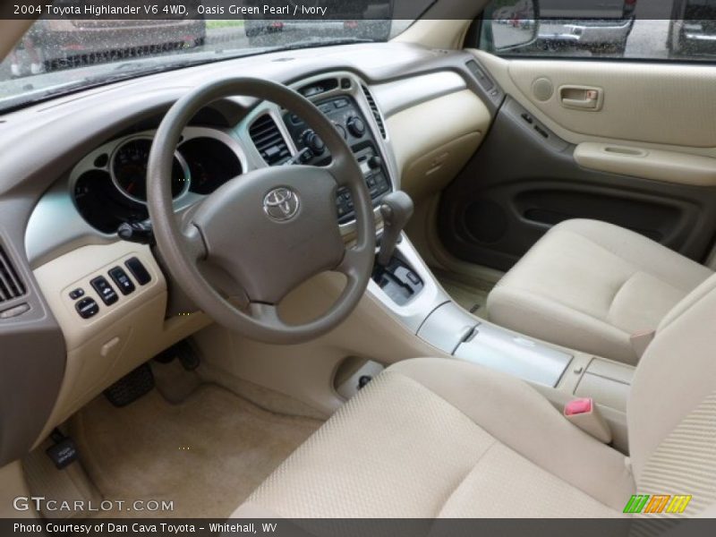 Oasis Green Pearl / Ivory 2004 Toyota Highlander V6 4WD