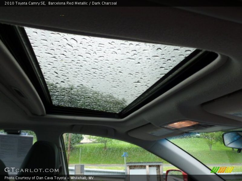 Barcelona Red Metallic / Dark Charcoal 2010 Toyota Camry SE