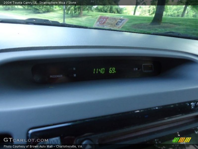 Stratosphere Mica / Stone 2004 Toyota Camry LE