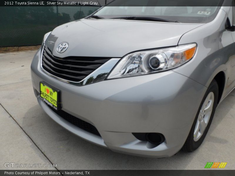Silver Sky Metallic / Light Gray 2012 Toyota Sienna LE