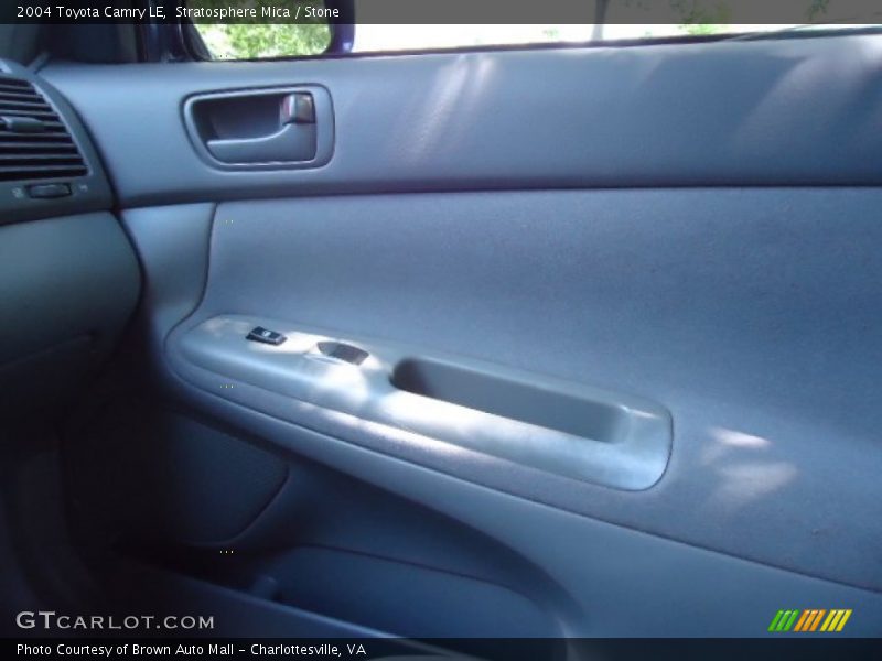 Stratosphere Mica / Stone 2004 Toyota Camry LE