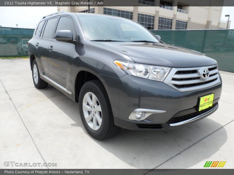 Magnetic Gray Metallic / Ash 2012 Toyota Highlander V6