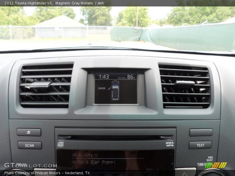 Magnetic Gray Metallic / Ash 2012 Toyota Highlander V6