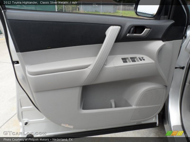 Classic Silver Metallic / Ash 2012 Toyota Highlander