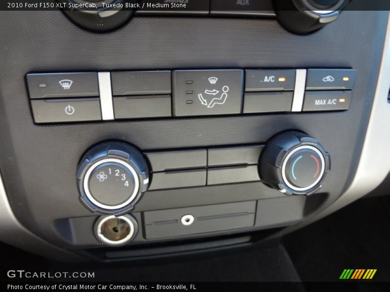 Tuxedo Black / Medium Stone 2010 Ford F150 XLT SuperCab