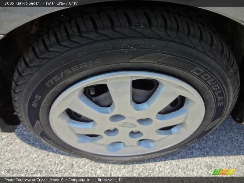Pewter Gray / Gray 2005 Kia Rio Sedan