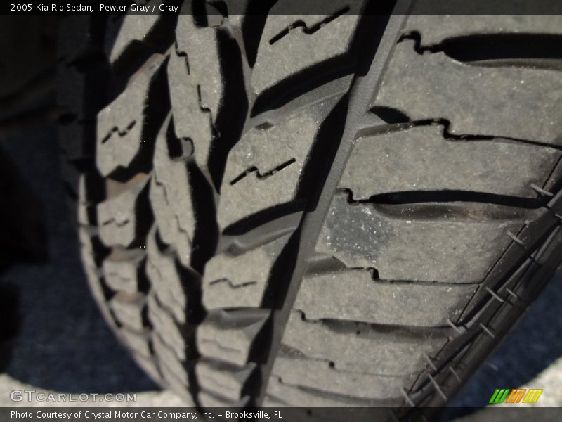 Pewter Gray / Gray 2005 Kia Rio Sedan