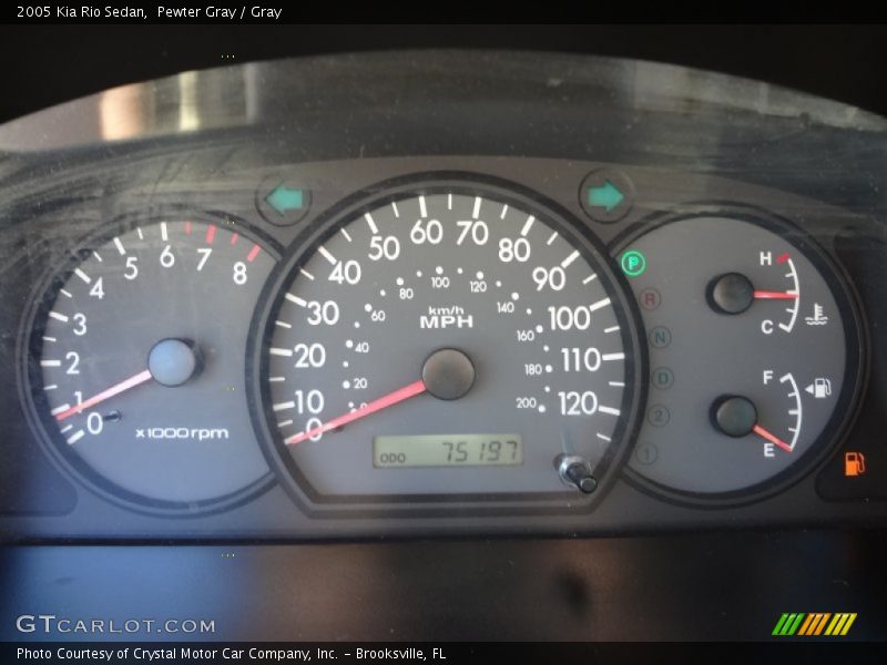 Pewter Gray / Gray 2005 Kia Rio Sedan
