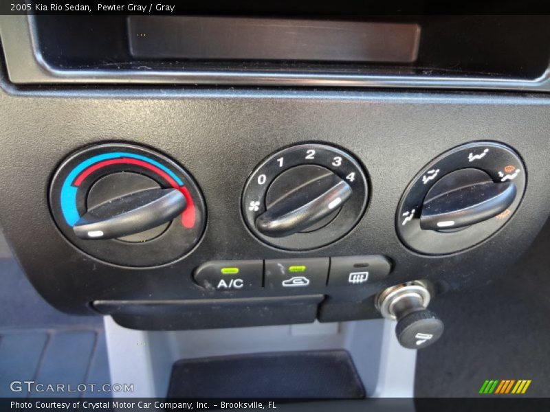 Pewter Gray / Gray 2005 Kia Rio Sedan