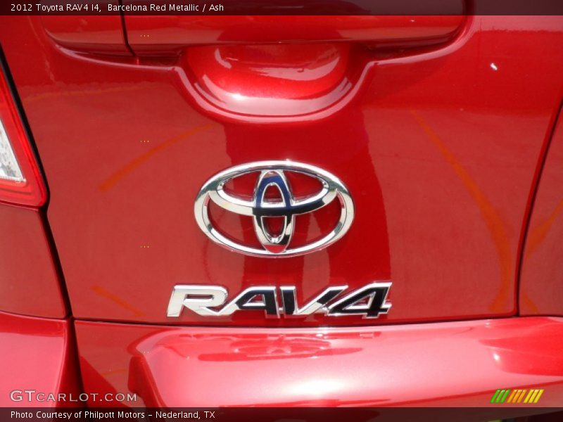  2012 RAV4 I4 Logo
