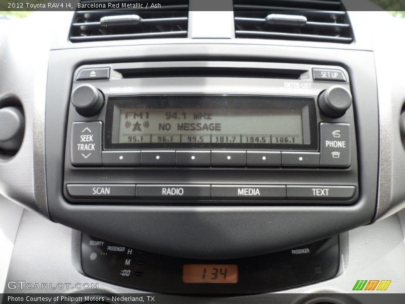 Audio System of 2012 RAV4 I4