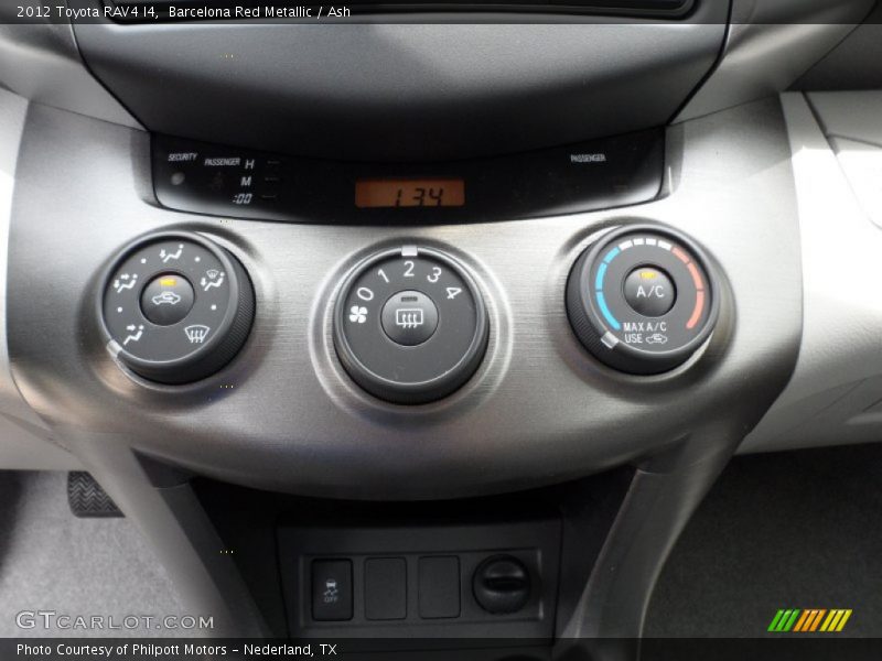 Controls of 2012 RAV4 I4
