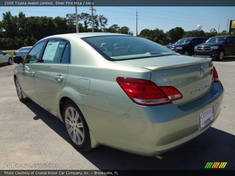 Silver Pine Mica / Ivory 2006 Toyota Avalon Limited