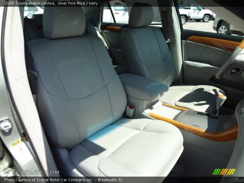 Silver Pine Mica / Ivory 2006 Toyota Avalon Limited