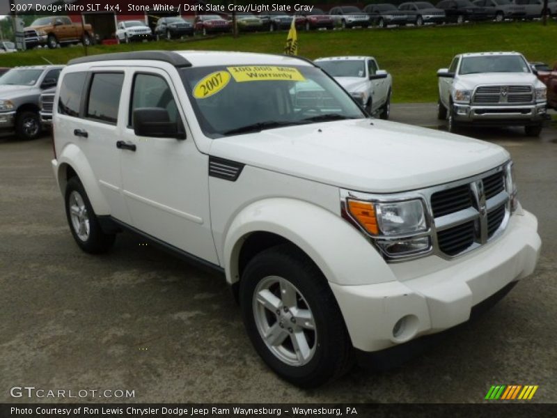 Stone White / Dark Slate Gray/Light Slate Gray 2007 Dodge Nitro SLT 4x4