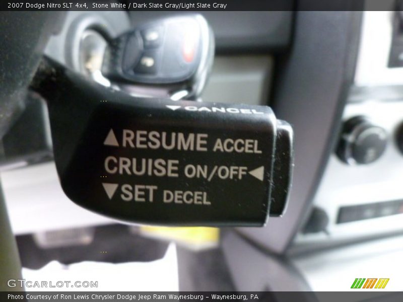 Stone White / Dark Slate Gray/Light Slate Gray 2007 Dodge Nitro SLT 4x4