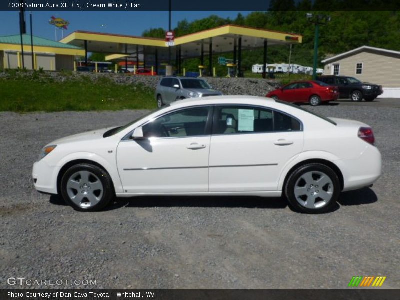 Cream White / Tan 2008 Saturn Aura XE 3.5