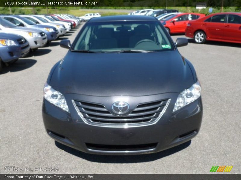 Magnetic Gray Metallic / Ash 2009 Toyota Camry LE