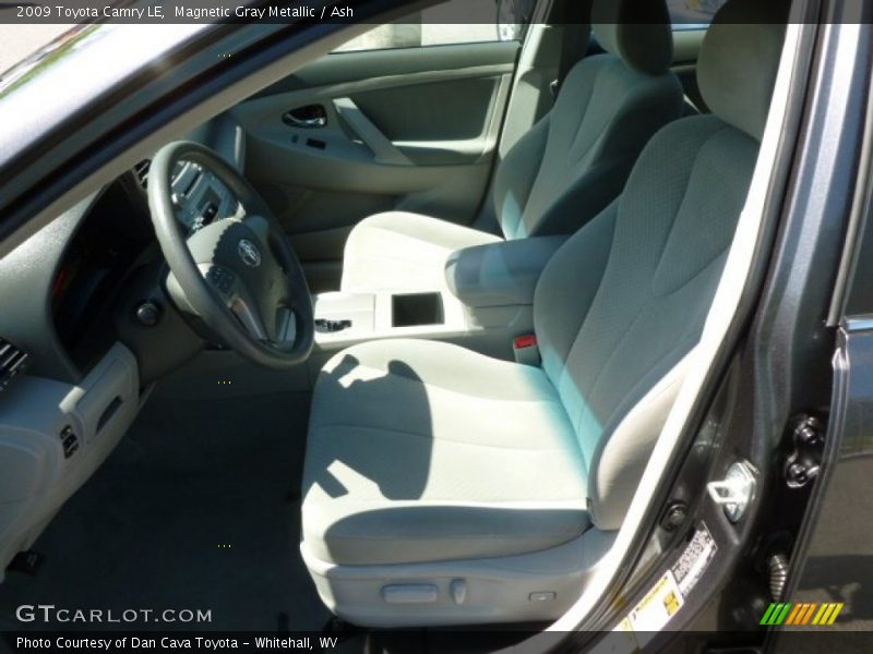 Magnetic Gray Metallic / Ash 2009 Toyota Camry LE