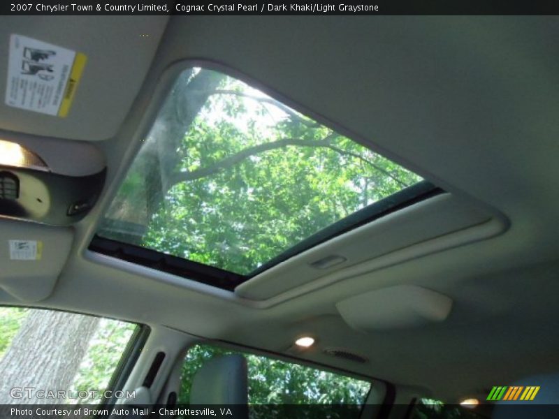 Cognac Crystal Pearl / Dark Khaki/Light Graystone 2007 Chrysler Town & Country Limited