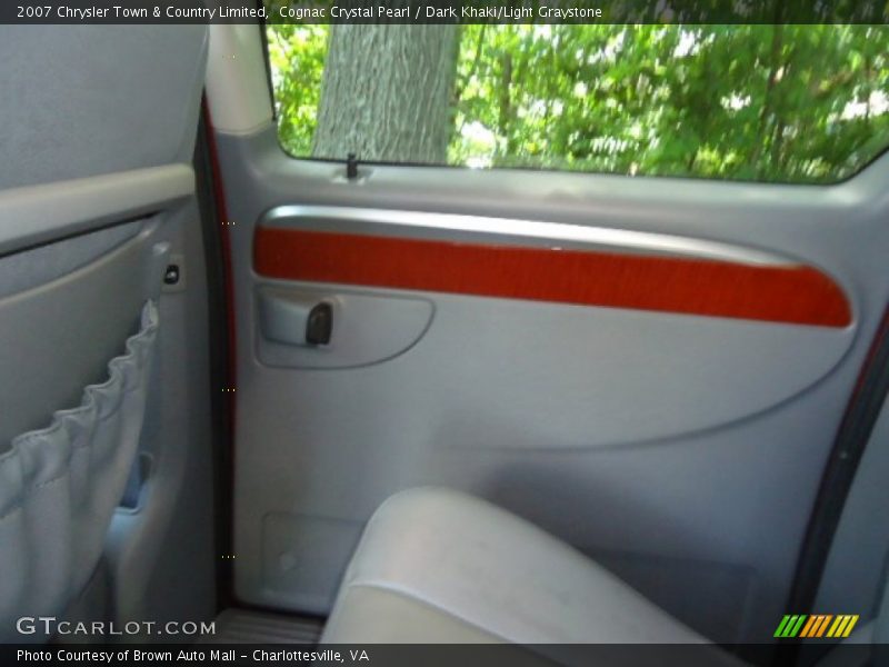 Cognac Crystal Pearl / Dark Khaki/Light Graystone 2007 Chrysler Town & Country Limited