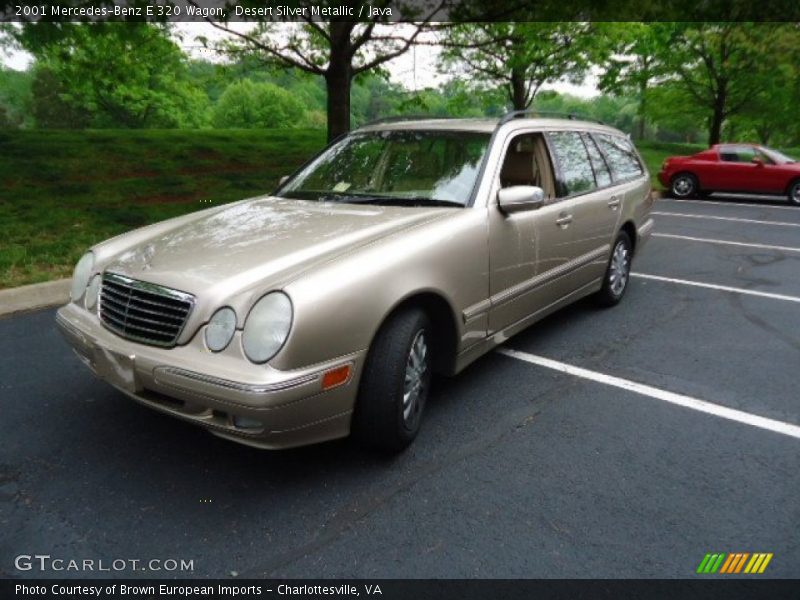 Front 3/4 View of 2001 E 320 Wagon