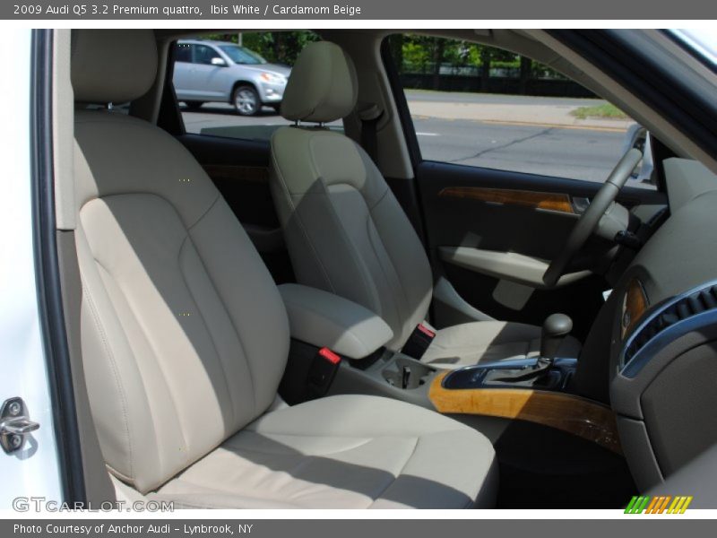Ibis White / Cardamom Beige 2009 Audi Q5 3.2 Premium quattro