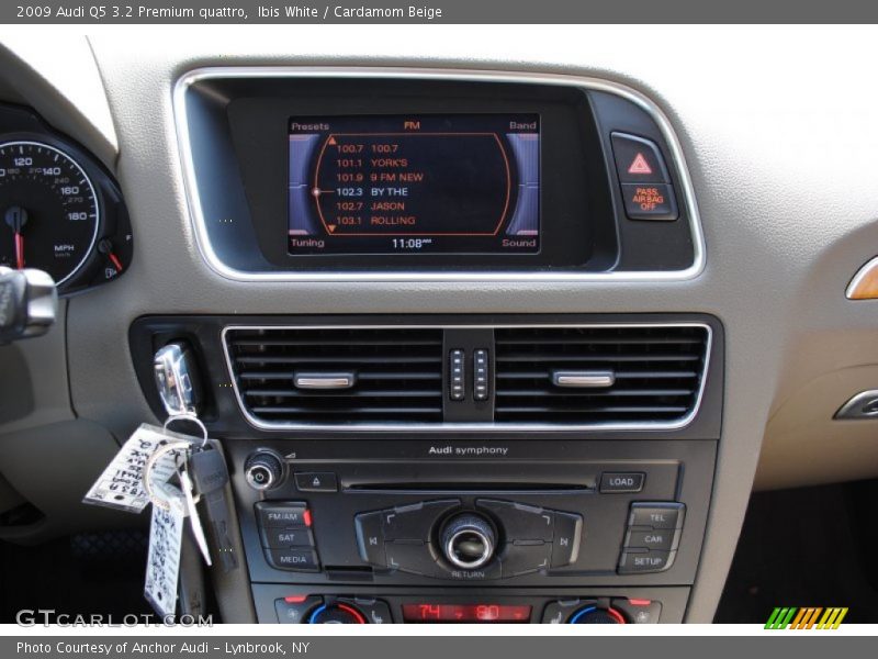 Ibis White / Cardamom Beige 2009 Audi Q5 3.2 Premium quattro