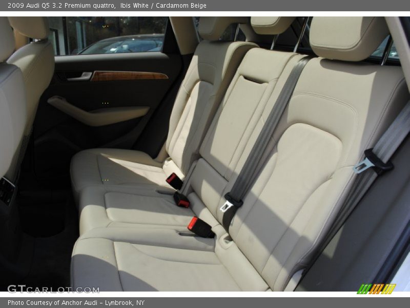 Ibis White / Cardamom Beige 2009 Audi Q5 3.2 Premium quattro