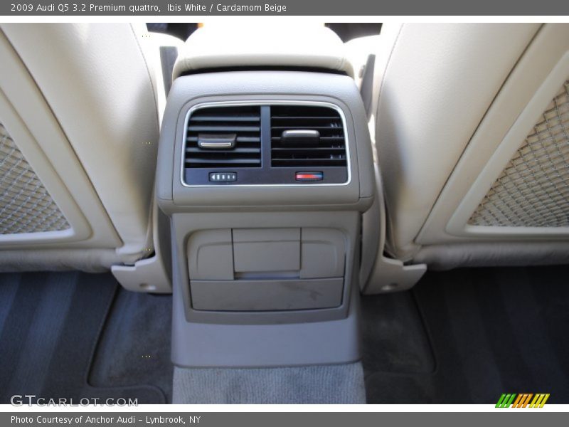 Ibis White / Cardamom Beige 2009 Audi Q5 3.2 Premium quattro