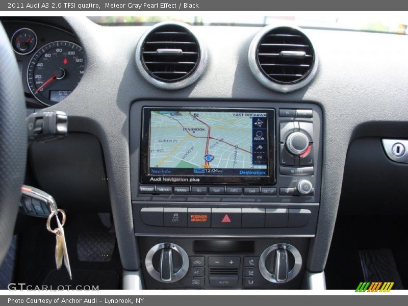 Meteor Gray Pearl Effect / Black 2011 Audi A3 2.0 TFSI quattro