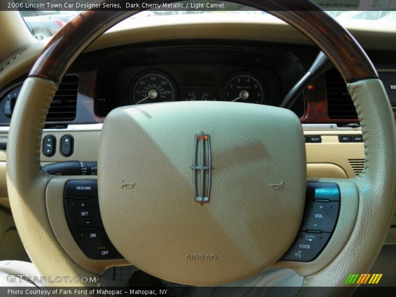 Dark Cherry Metallic / Light Camel 2006 Lincoln Town Car Designer Series