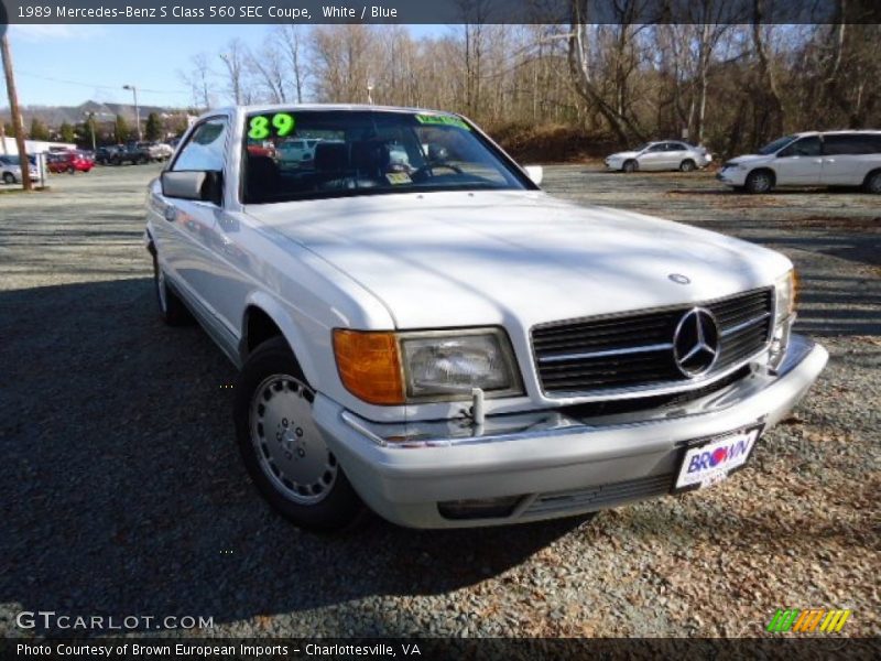 White / Blue 1989 Mercedes-Benz S Class 560 SEC Coupe