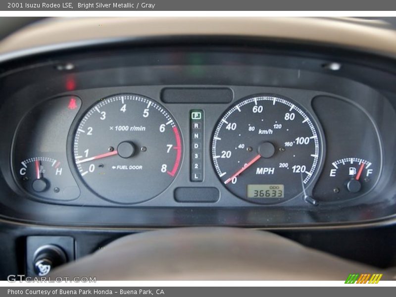 Bright Silver Metallic / Gray 2001 Isuzu Rodeo LSE