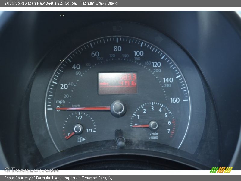 Platinum Grey / Black 2006 Volkswagen New Beetle 2.5 Coupe
