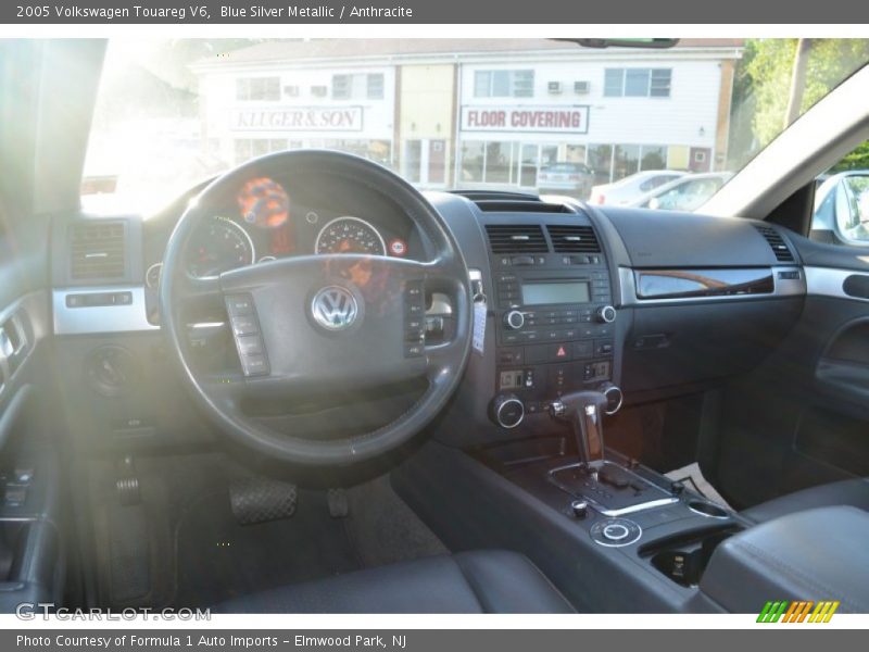 Blue Silver Metallic / Anthracite 2005 Volkswagen Touareg V6