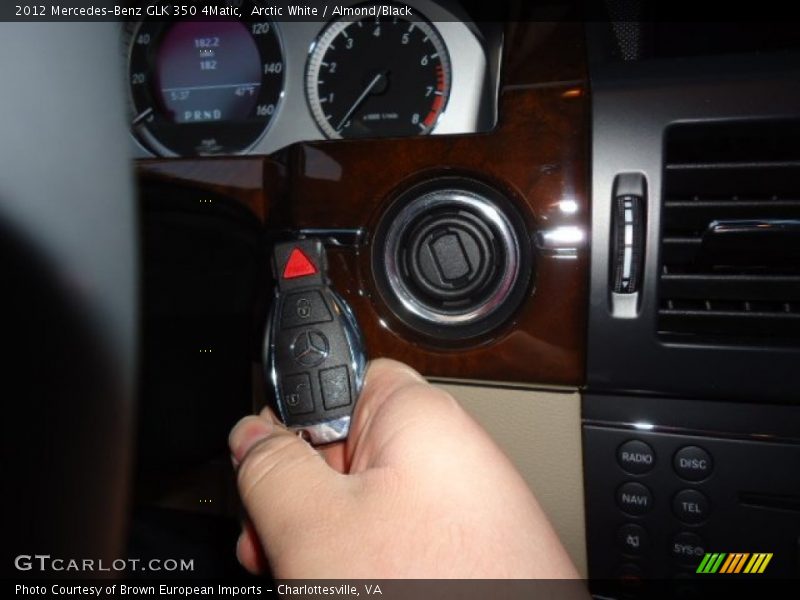 Arctic White / Almond/Black 2012 Mercedes-Benz GLK 350 4Matic
