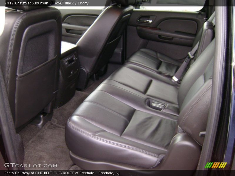 Black / Ebony 2012 Chevrolet Suburban LT 4x4
