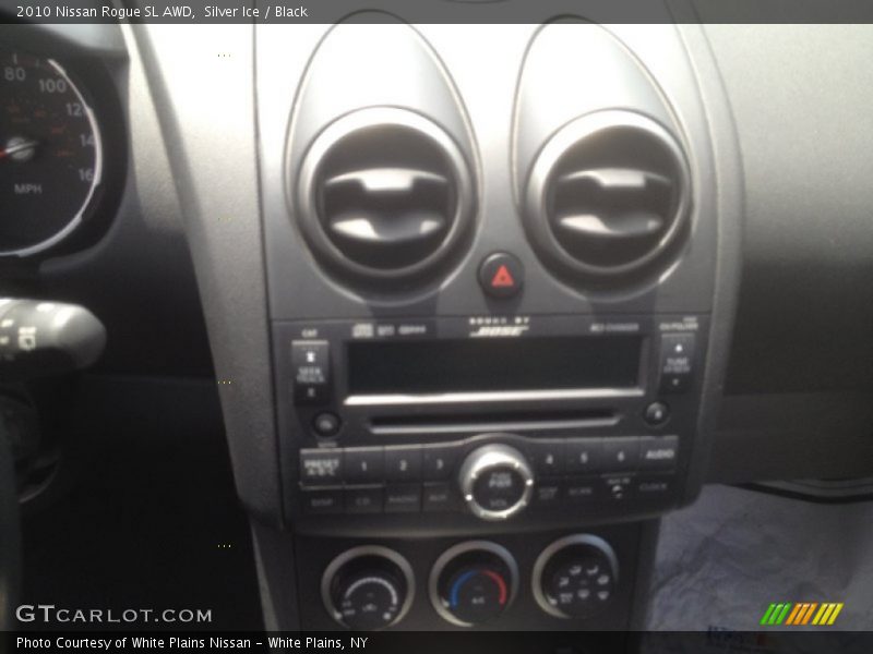 Silver Ice / Black 2010 Nissan Rogue SL AWD