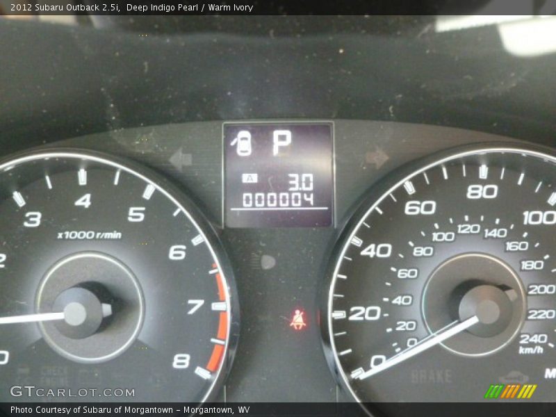 Deep Indigo Pearl / Warm Ivory 2012 Subaru Outback 2.5i