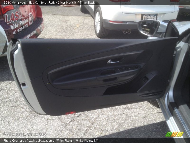 Reflex Silver Metallic / Titan Black 2010 Volkswagen Eos Komfort