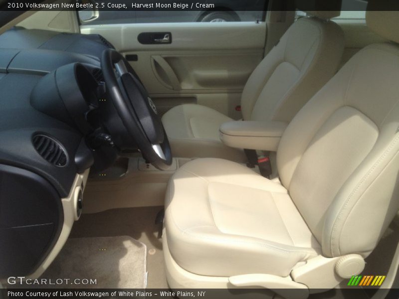 Harvest Moon Beige / Cream 2010 Volkswagen New Beetle 2.5 Coupe