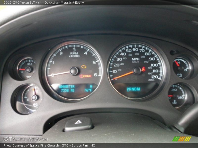 Quicksilver Metallic / Ebony 2012 GMC Yukon SLT 4x4