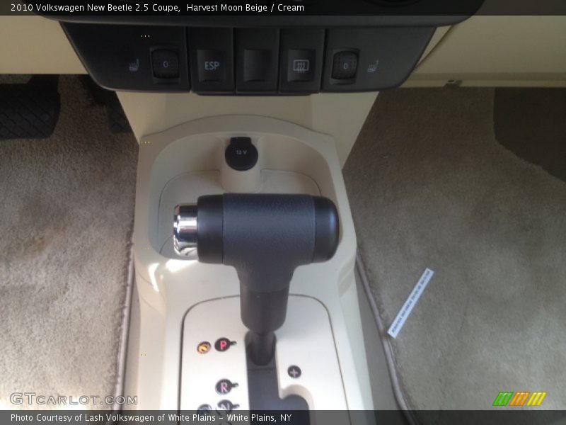 Harvest Moon Beige / Cream 2010 Volkswagen New Beetle 2.5 Coupe