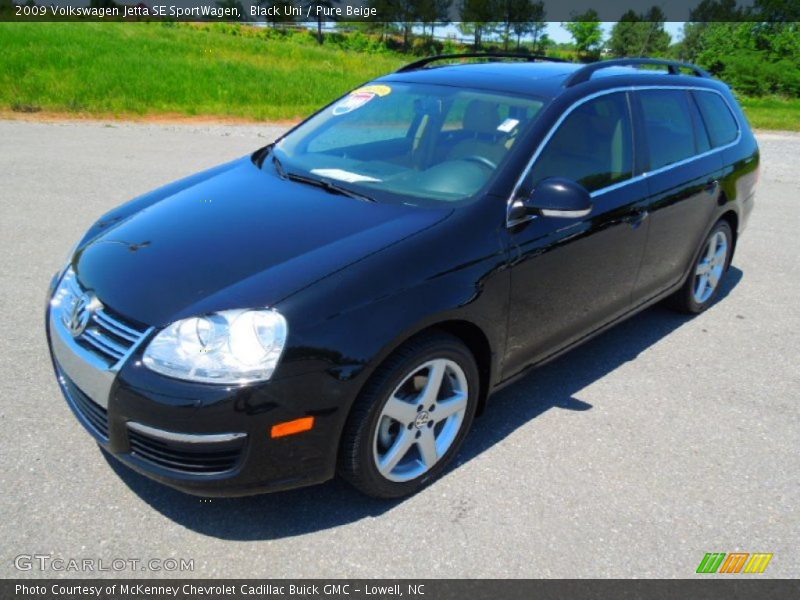 Black Uni / Pure Beige 2009 Volkswagen Jetta SE SportWagen