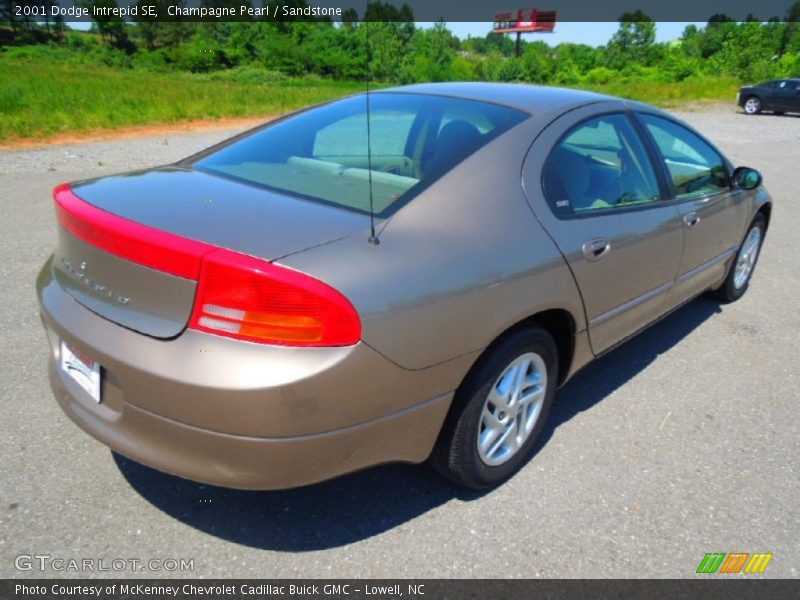Champagne Pearl / Sandstone 2001 Dodge Intrepid SE