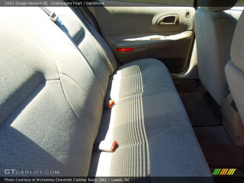 Champagne Pearl / Sandstone 2001 Dodge Intrepid SE