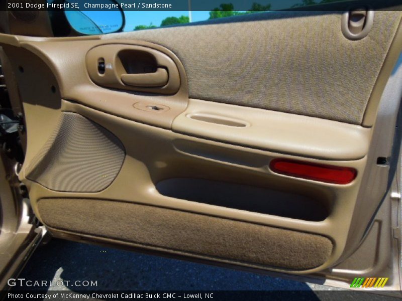 Champagne Pearl / Sandstone 2001 Dodge Intrepid SE