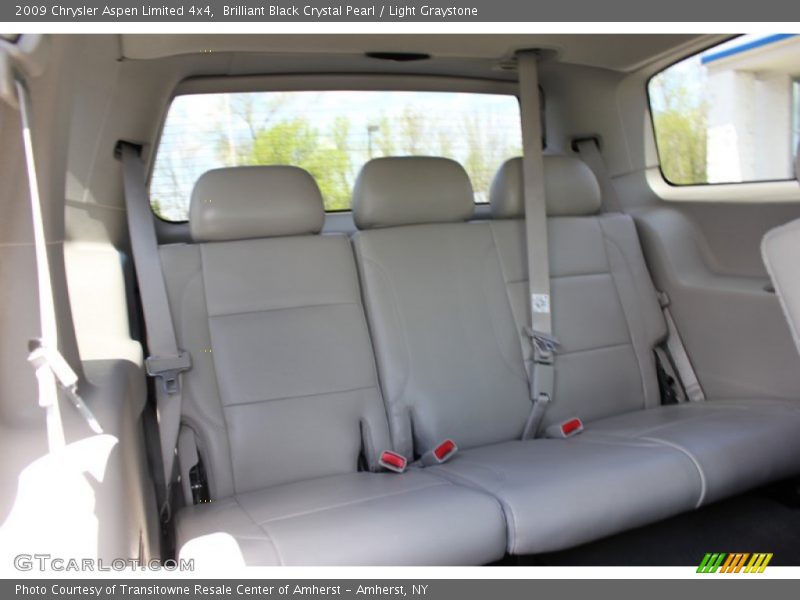 Brilliant Black Crystal Pearl / Light Graystone 2009 Chrysler Aspen Limited 4x4